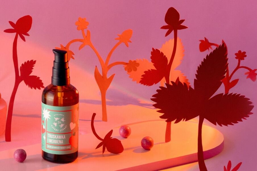Masaż twarzy bańką chińską – naturalny sposób na jędrną i promienną skórę