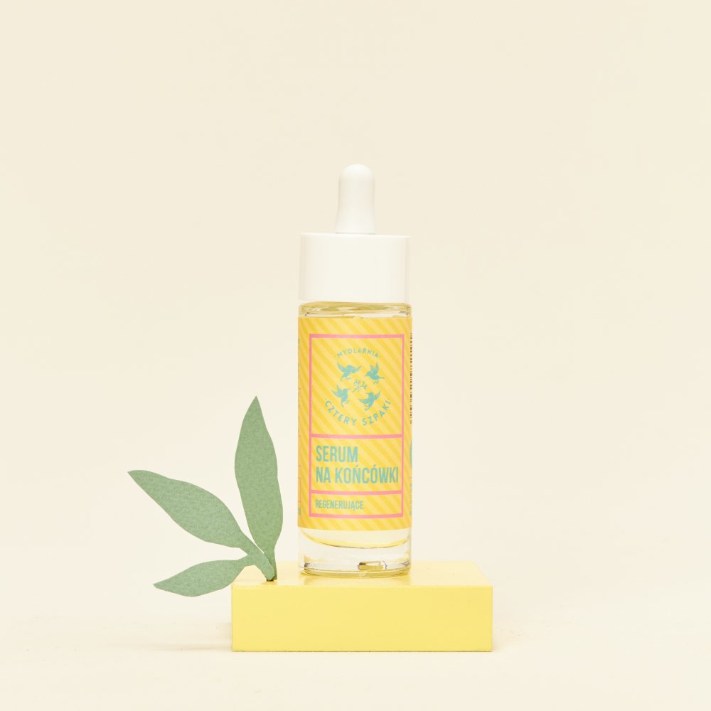 Regenerujące serum na końcówki w szklanej butelce z pipetą